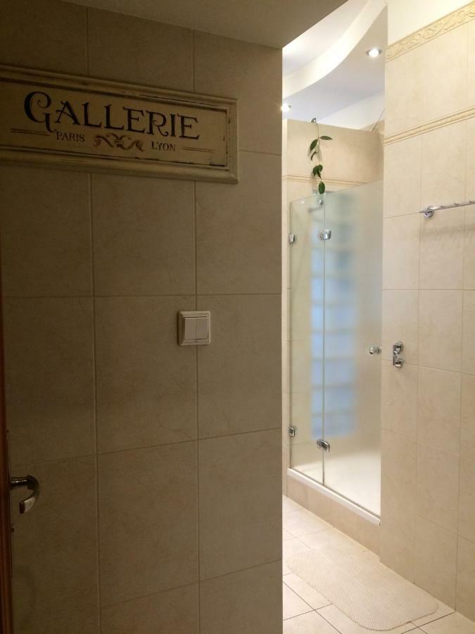 Apartament Centrum กดิเนีย ภายนอก รูปภาพ