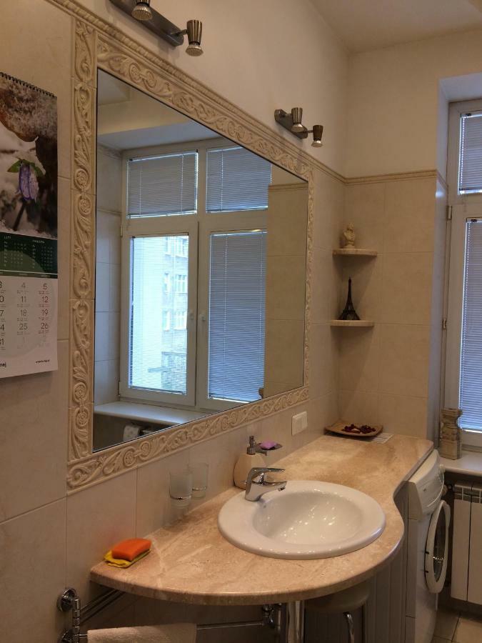 Apartament Centrum กดิเนีย ภายนอก รูปภาพ